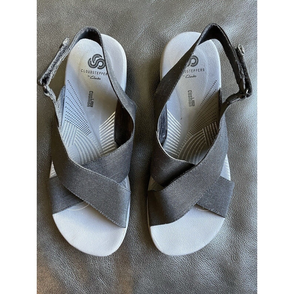 CLARK'S Cloudsteppers  Women's Size 8 Black Elastic Strap Slingback Sandal
